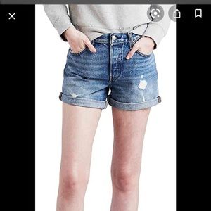 Levi’s 501 shorts size 27